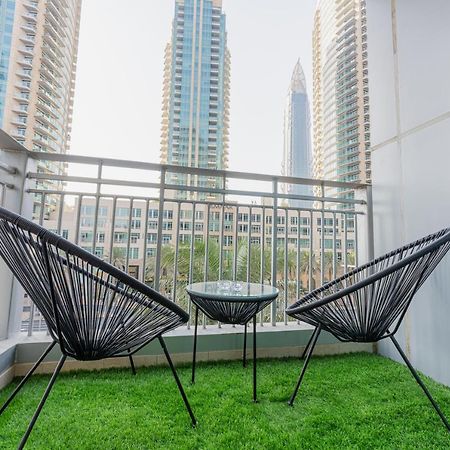 Apartamento First Class Studio With Dubai Downtown Boulevard View Exterior foto