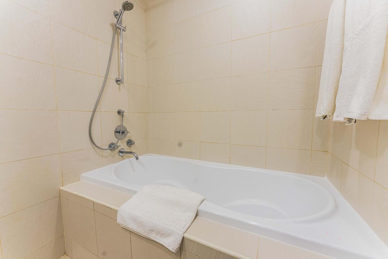 Apartamento First Class Studio With Dubai Downtown Boulevard View Exterior foto